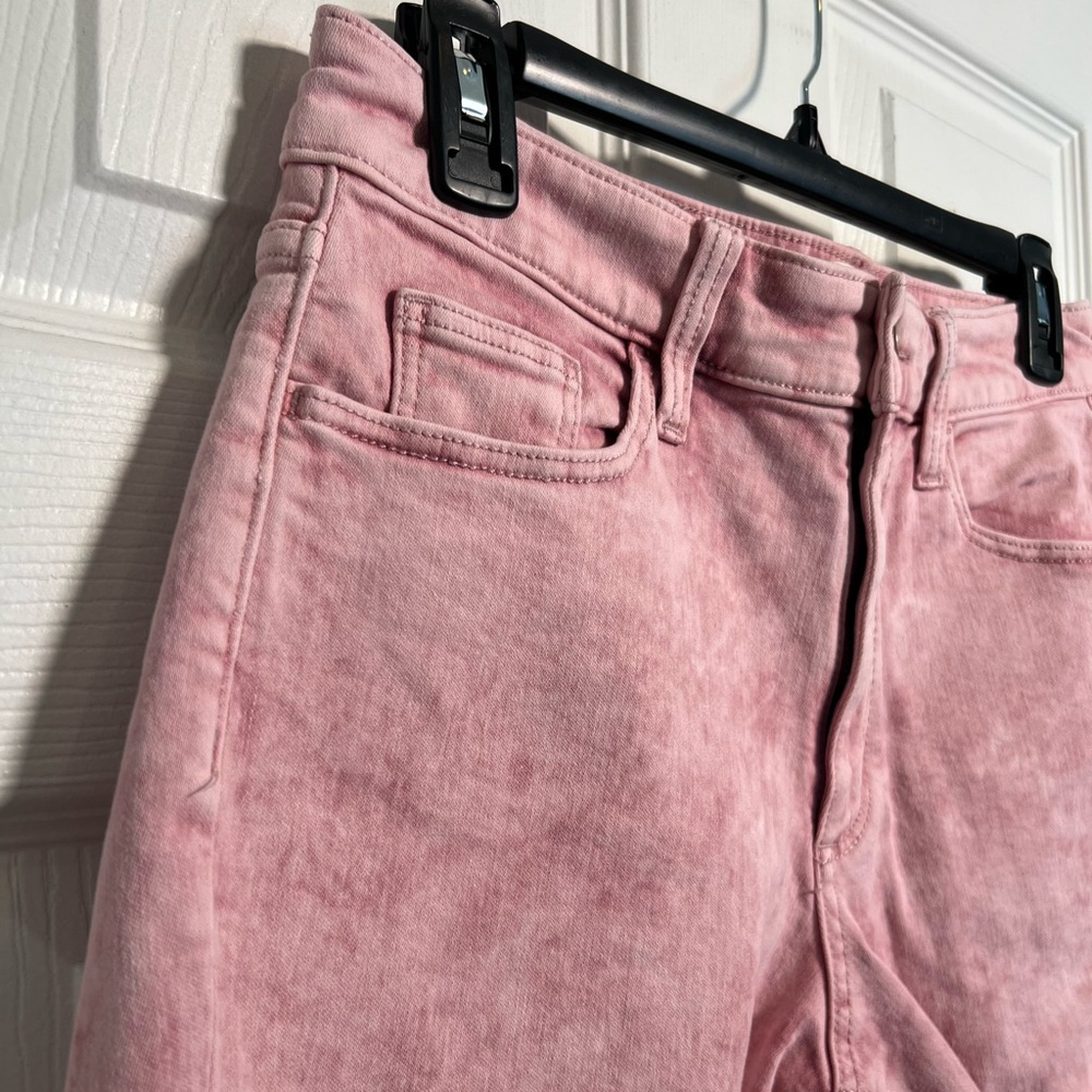 Universal Thread High-Rise Pink Acid-Wash Denim Shorts - Picture 2 of 7